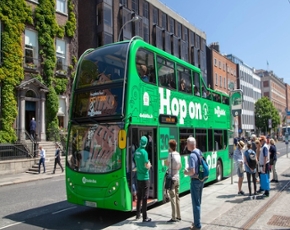 Hop-on Hop-off Tour by DoDublin